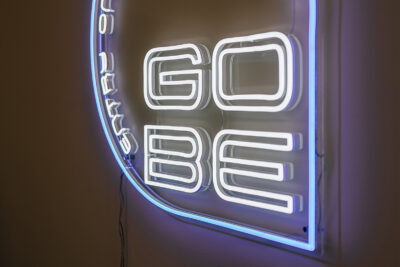 GoBe-Leuchtreklame im GoBe-CoWorkingSpace Görlitz
